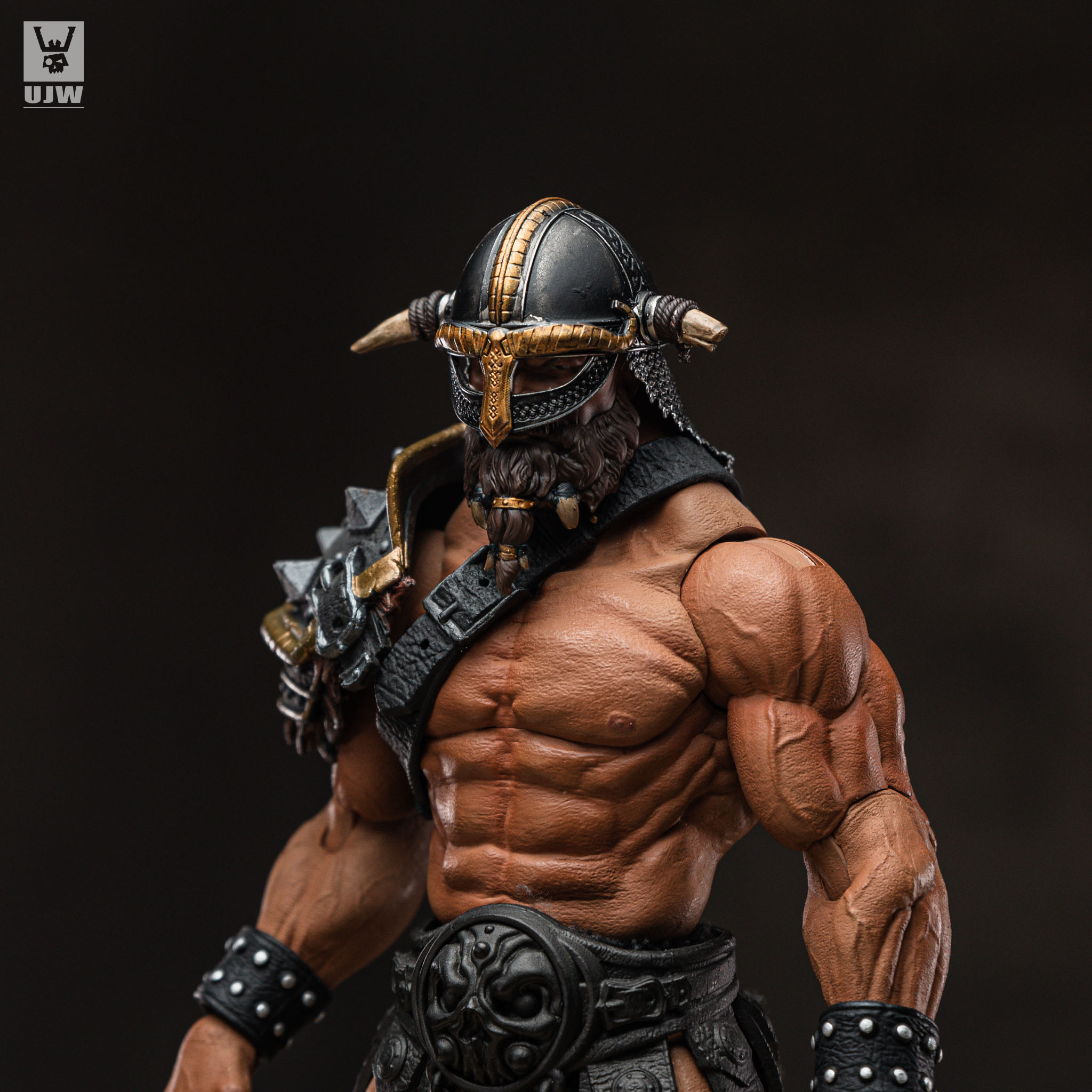 fw115:9 inch the barbarian warrior head+helmet fw115:9 inch the barbarian warrior head+helmet