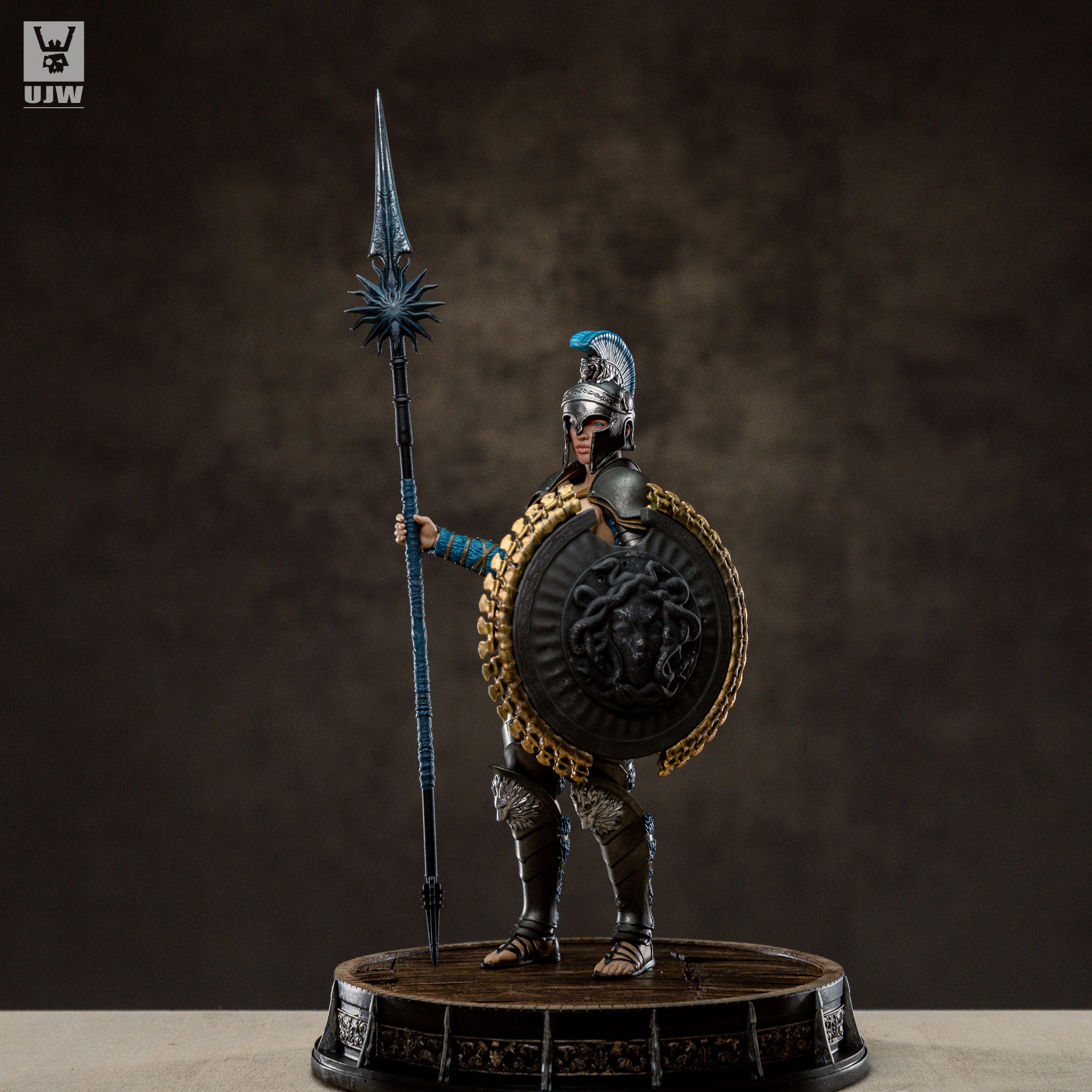 fw116:the female knight head for xesray fw116:the female knight head for xesray