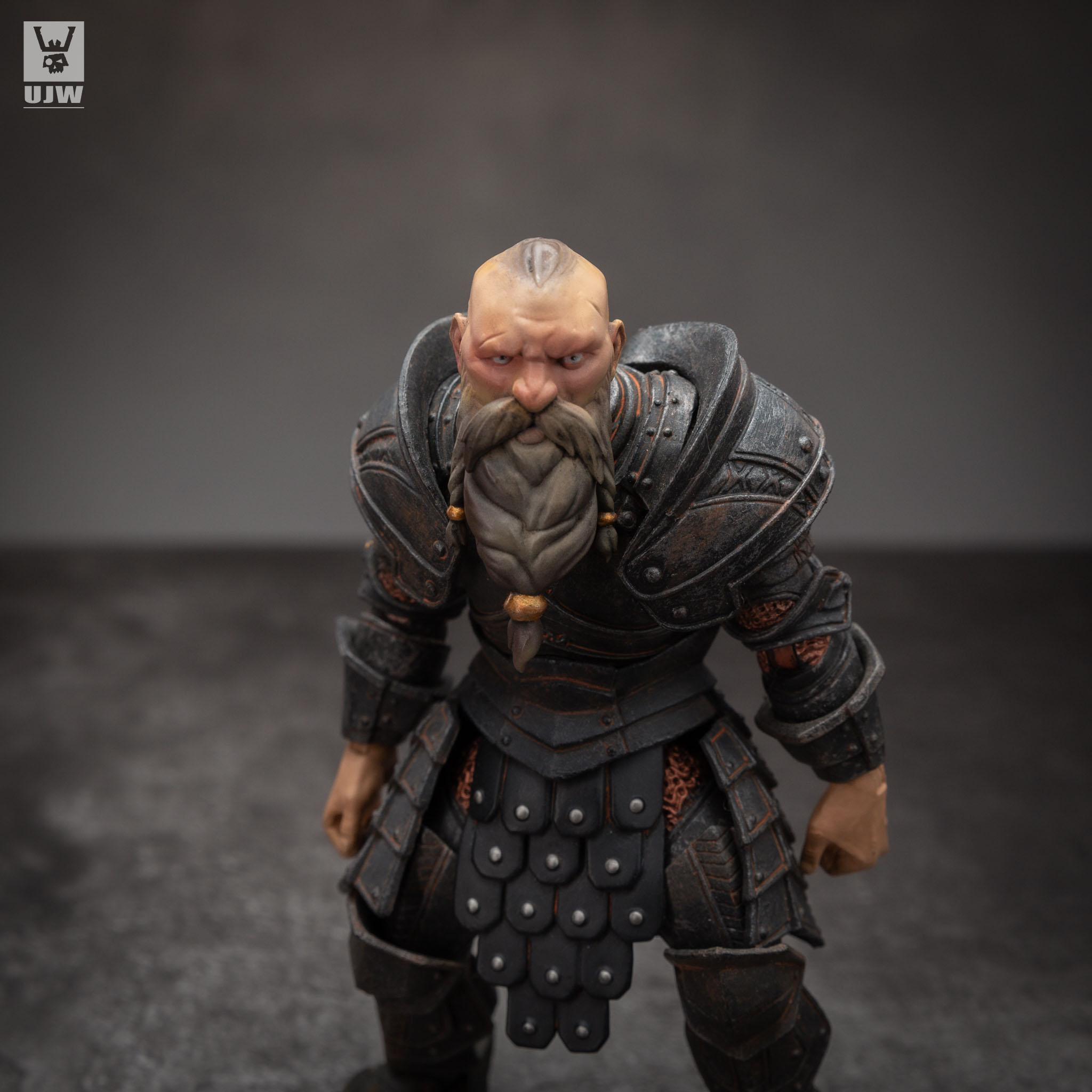 fw122:the dwarf head fw122:the dwarf head