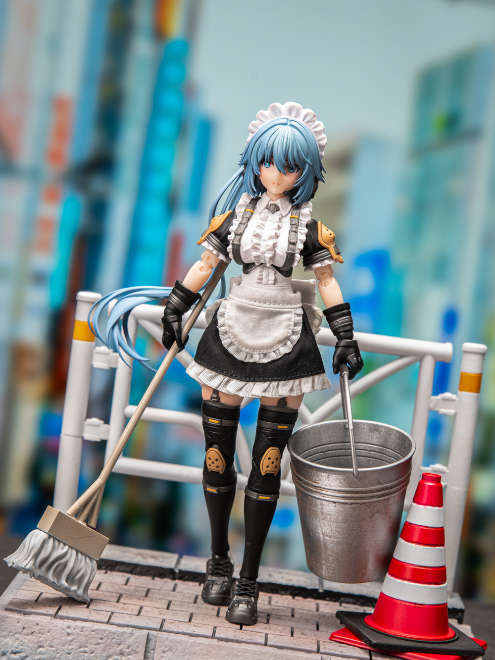uj17:broom and bucket set uj17:broom and bucket set