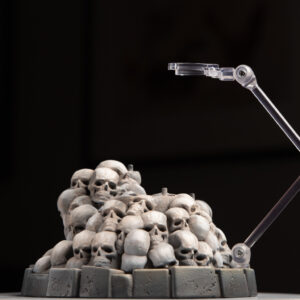 uj18:skull pile diorama base